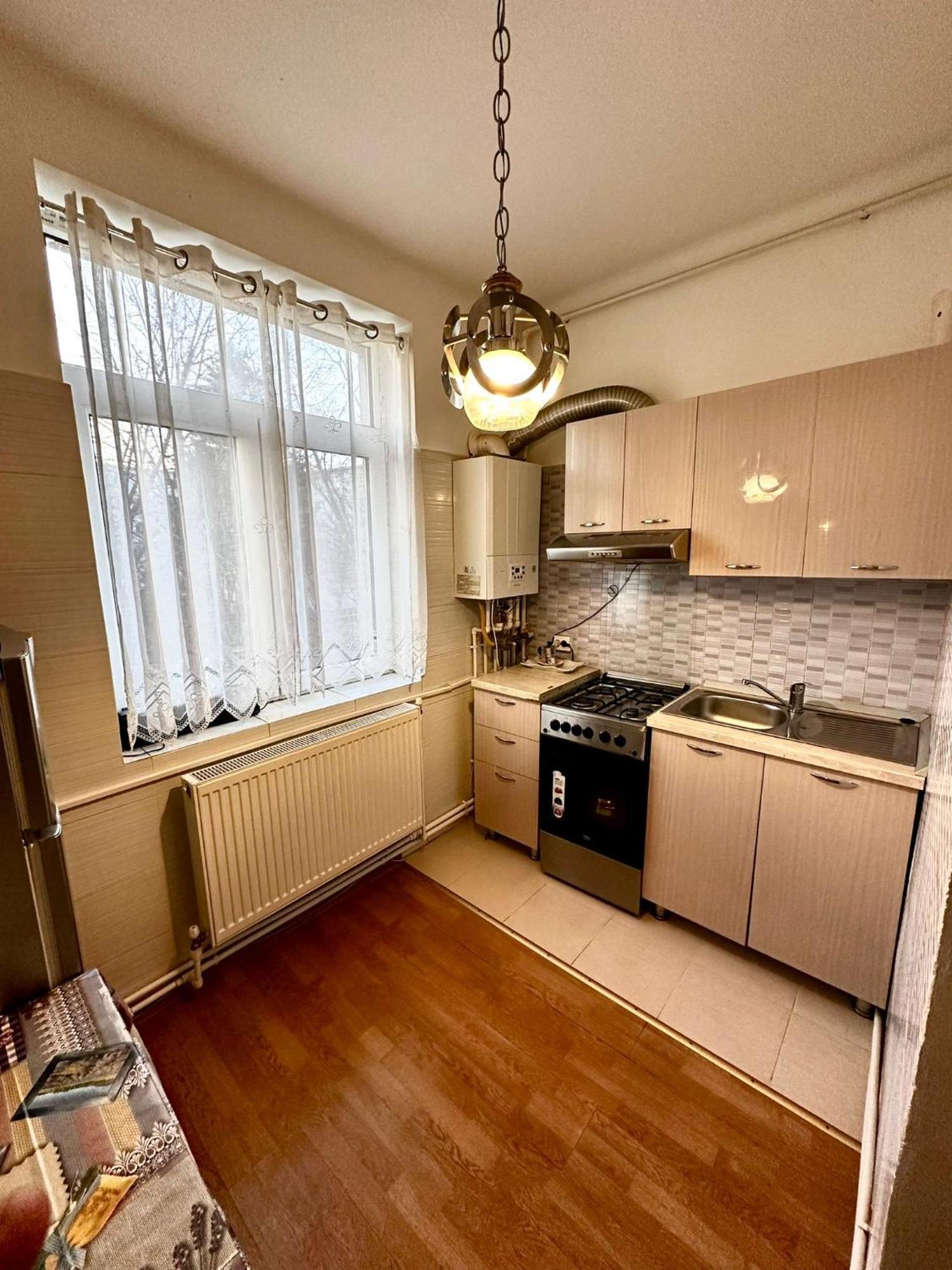 Апартаменты Garsoniera Ultracentral Бакэу Экстерьер фото