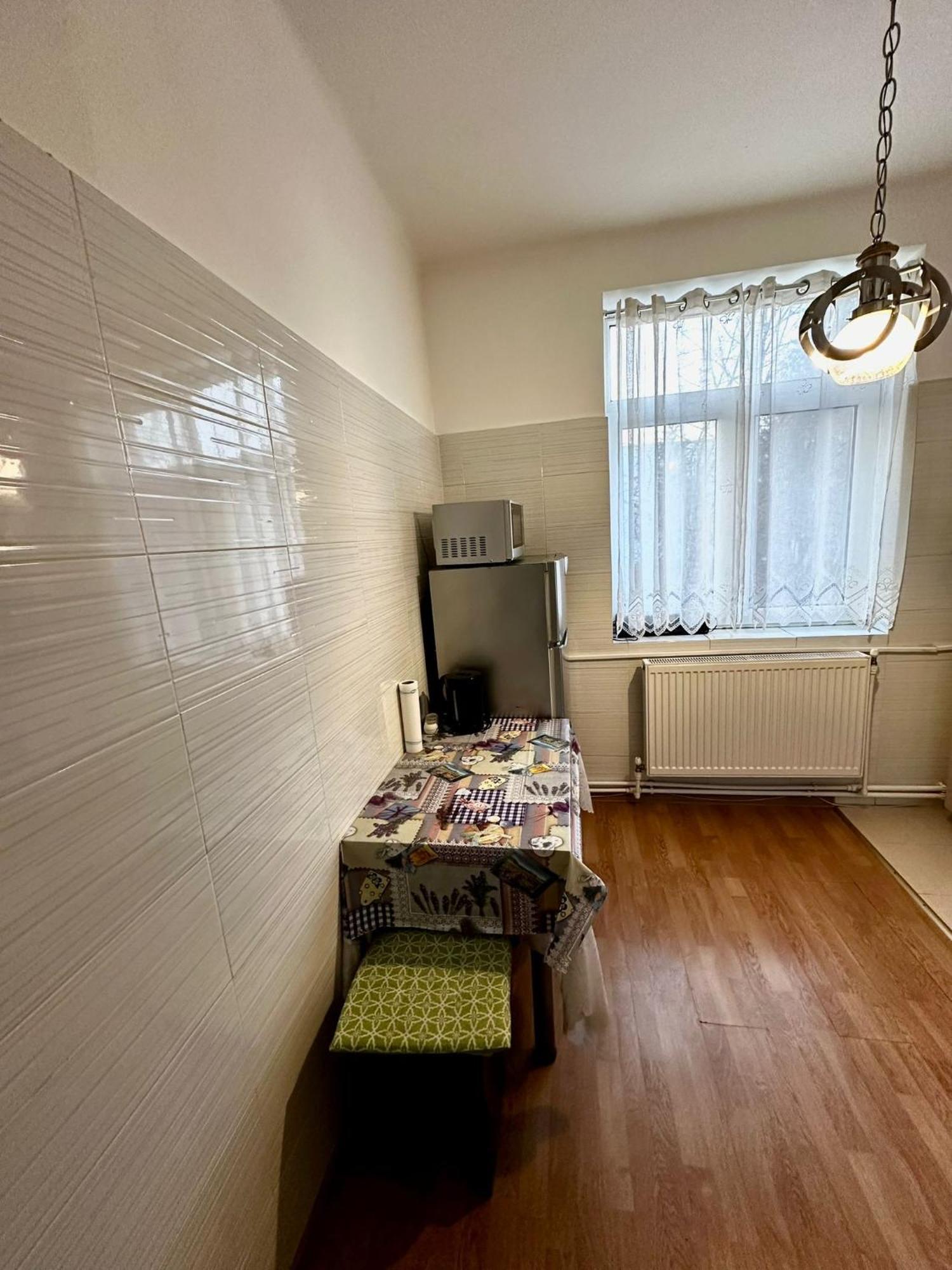 Апартаменты Garsoniera Ultracentral Бакэу Экстерьер фото